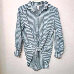 5 for $30 / H&M Cotton Lined Button Up Shirt